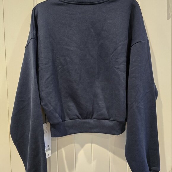 Alo Yoga Accolade Crew Neck Pullover And Accolade Short Navy Set - Picture 4 of 6